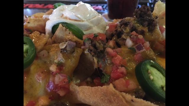 Crazy Good Happy Hour Nachos from Applebees смотреть онлайн