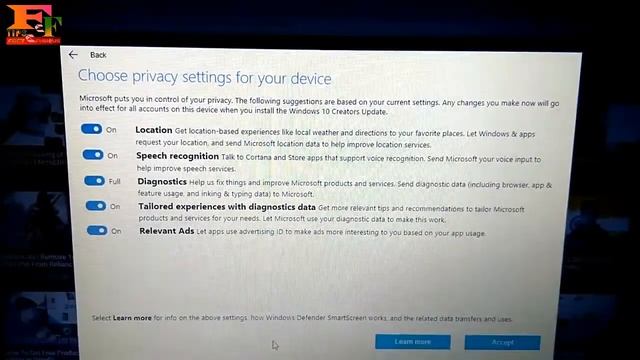 Windows 10 creators update : released in India now(Exclusive on F&F Tips) смотреть онлайн