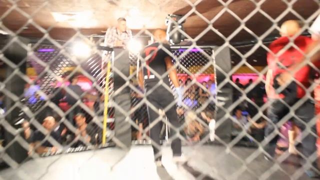 SBMMA 15 GOSDEN V BAIZA смотреть онлайн