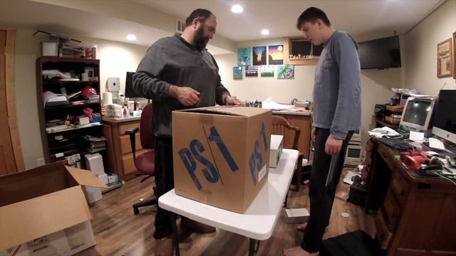 Brand New Sealed in box vintage 1993 IBM PS/1 PC and crt Monitor Unboxing смотреть онлайн
