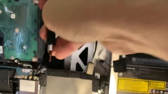 2009-2012 iMac Video Card Removal (easy) смотреть онлайн