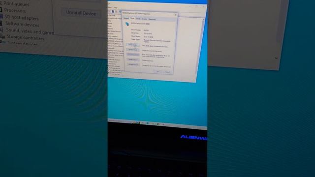 Alienware A17 GeForce 880m BSOD issue fix video driver from windows was CORRUPTED смотреть онлайн