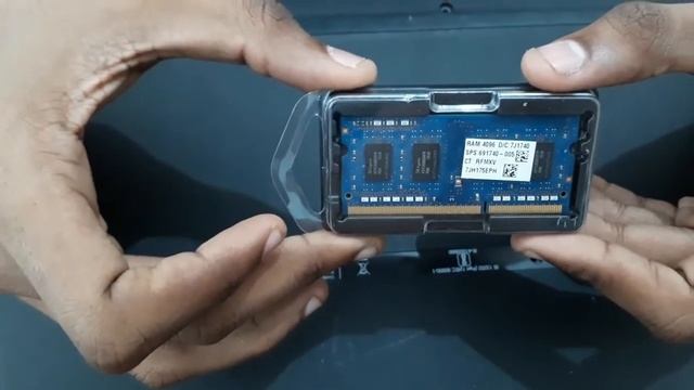 TECH | HOW TO INSTALL RAM IN A LAPTOP | DDR3L | HP | DIY | UPGRADING YOUR LAPTOP | смотреть онлайн