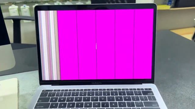 Macbook Pro Screen Flickering SOLVED by Mac Global Myanamr !!!!! смотреть онлайн