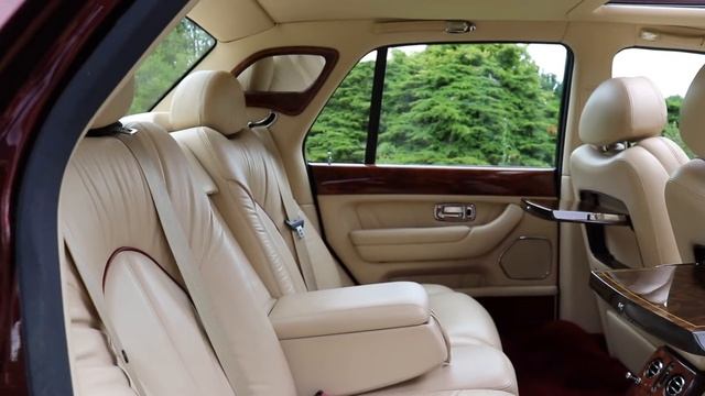 Rolls-Royce Silver Seraph смотреть онлайн
