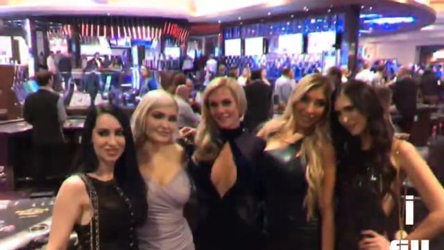 She don’t love me do by iFill w/ beautiful AVN Stars on the red carpet смотреть онлайн