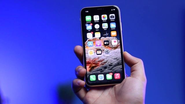 هل يستحق ايفون إكس أر الشراء في 2021 ! |Iphone XR in 2021 🔥 смотреть онлайн