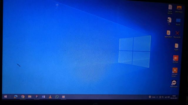 windows 10 / New Look taskbar change 🖥️ смотреть онлайн