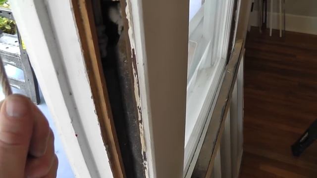 Replacing a Sash Cord on an Old Time Window смотреть онлайн