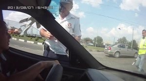ДПС  Стажер  остановил машину