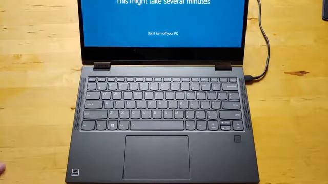 Lenovo Yoga C630 WOS unboxing смотреть онлайн