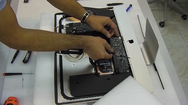 2019 iMac21" RAM easy upgrade смотреть онлайн