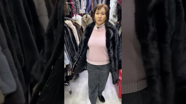 Шубы и полушубки у Марины.mp4 смотреть онлайн