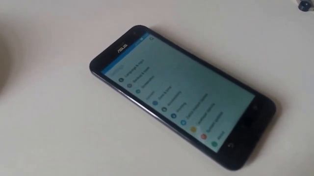 My Asus Zenfone 2 Laser problem with Win10 смотреть онлайн