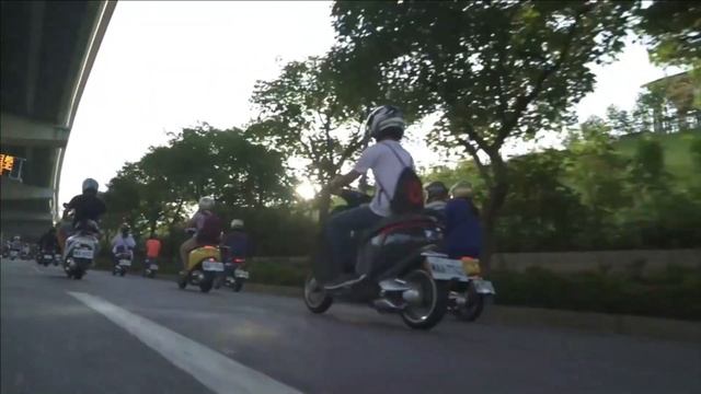 Tesla Power USA To Launch Electric Scooter In Indian Market смотреть онлайн
