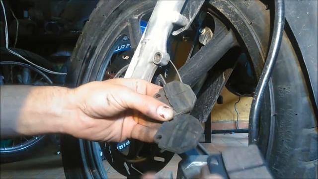 CAMBIO DE PASTILLAS DE FRENO MOTO AKT UM ITALIKA LIFAN AMC смотреть онлайн