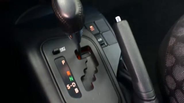 Toyota iQ 1.0 Asp. Automaat, Climate control, Cruise control, L.m. velgen смотреть онлайн