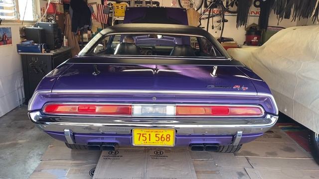 1970 Dodge Challenger R/T 440 Six Pack cold start смотреть онлайн