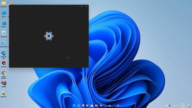 How To Move The Taskbar Icons To The Left in Windows 11 смотреть онлайн