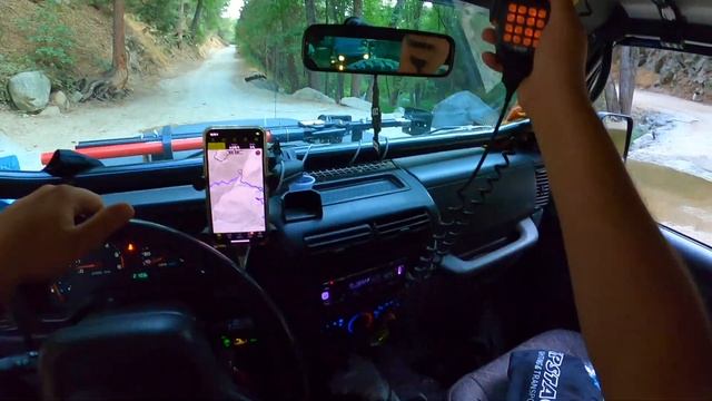 Flooded Jeep Offroad Recovery at Bee Canyon смотреть онлайн