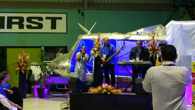 APEC PNG 2018: SOM3 Gala night - Amb. Ivan Pomaleu, OBE @mangiHB #apec #hostingapec #papuanewguinea смотреть онлайн