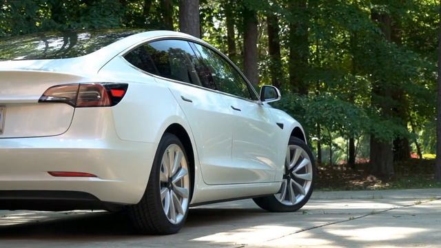 Tesla Model 3 -Prezentare și câteva lucruri interesante despre EV -uri смотреть онлайн