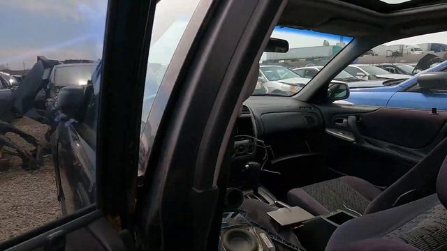 Lincoln Town Car Guy and The Sock Monkey - Pick-N-Pull - Import Section Part 3 Honda / Nissan / BMW смотреть онлайн