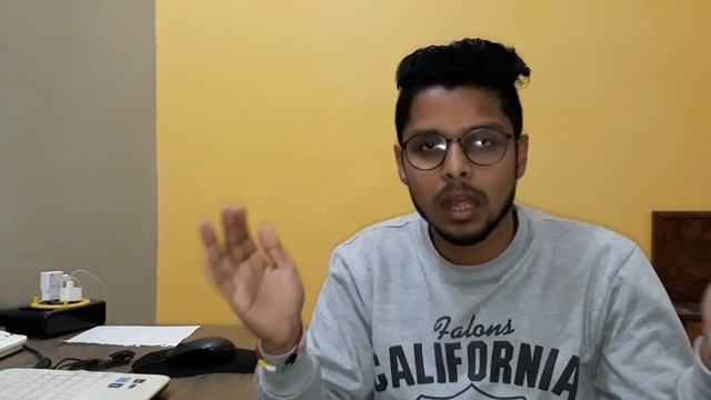 iPhone 6S in 2019 (Hindi) – Is it still Good? Should you buy iPhone 6S in 2019? смотреть онлайн