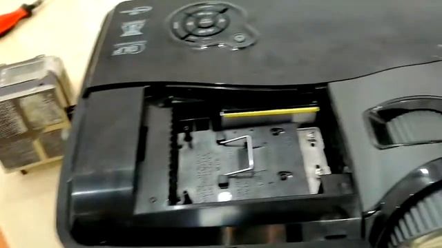 Как заменить лампу на проекторе Wiewsonic Pro 8500 смотреть онлайн