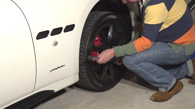 Installing Wheel Spacers on my Maserati GranTurismo Sport | MGUY Australia смотреть онлайн