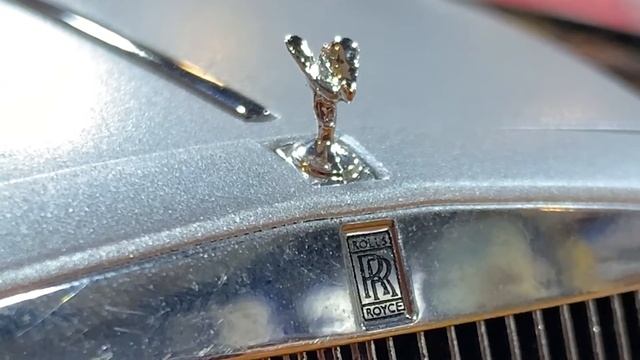 El Rolls Royce descapotable a escala 1:18 I Reino del Coleccionista смотреть онлайн