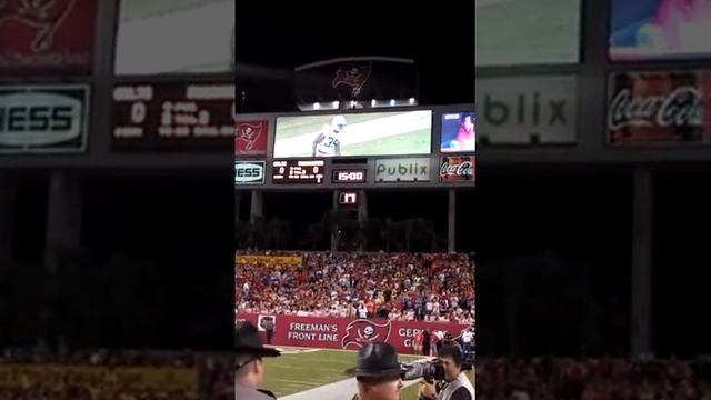 Ashton Kern kickoff tee big screen Bucs смотреть онлайн