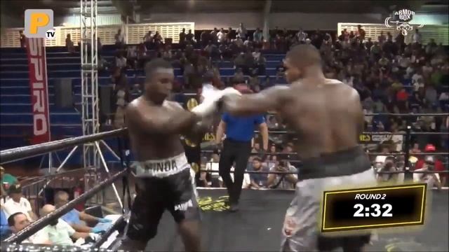 Tyrone Spong vs Jeyson Minda смотреть онлайн
