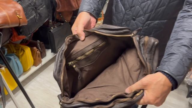 Сумки. Натуральная кожа. Италия. смотреть онлайн