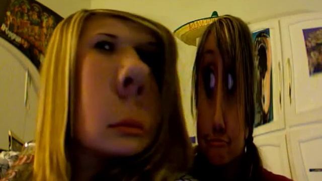 MAC photobooth fun time смотреть онлайн