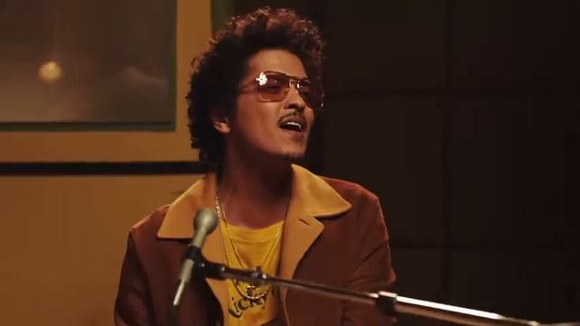 Bruno Mars Anderson Paak Silk Sonic - Leave the Door Open Official Video реверс версия смотреть онлайн