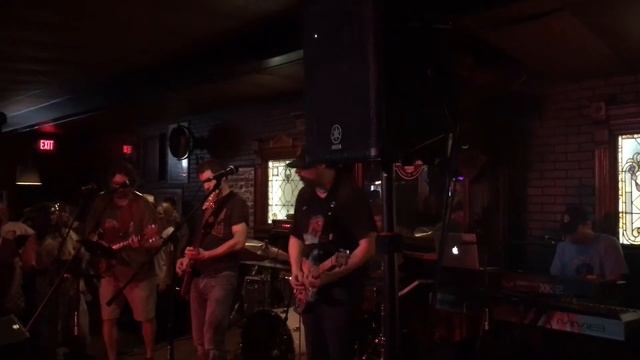 Scarlet Begonias - Deal - Grateful Dead - 9/22/17 - Mister Goodbar - Buffalo, NY смотреть онлайн