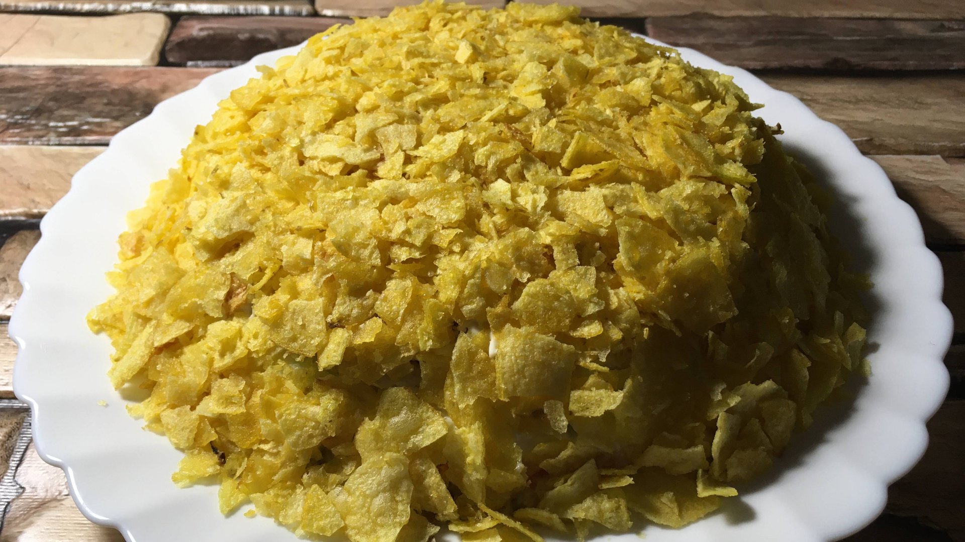 Салат Перевертыш с грибами и чипсами смотреть онлайн