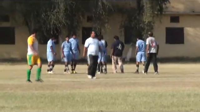 Football game.wmv смотреть онлайн