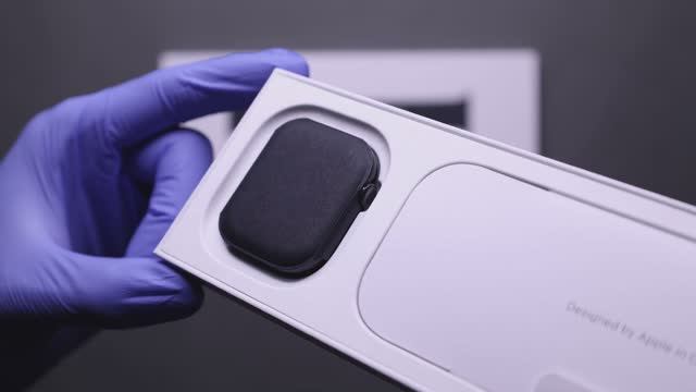 Apple Watch Series 10 46mm - Распаковка и обзор часов смотреть онлайн