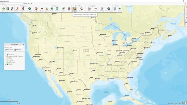 The Main Toolbar and Map & Data Window смотреть онлайн