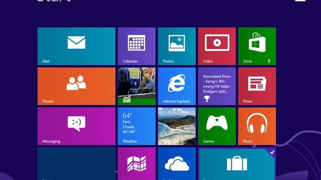 Windows 8.0 Professional - Turn Live Tile On to Display Live App Data смотреть онлайн