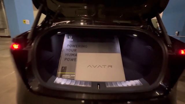 Черный AVATR 11 рестайлинг