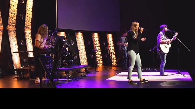 World Outside Your Window (Full Band) | CCC Student Worship смотреть онлайн