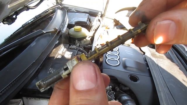 Как проверить фильтр в системе кондиционирования. Audi A6C5. смотреть онлайн