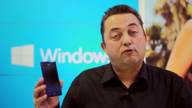 Windows Phone 8 en HTC 8X смотреть онлайн