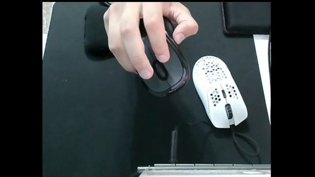 Logitech m510 Review (Decent Productivity Mouse, Not good for Gaming) смотреть онлайн