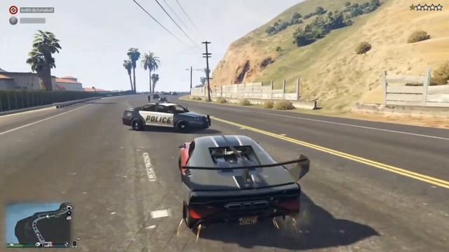 МОЯ ПЕРВАЯ ЛЮТАЯ ПОГОНЯ С КОПАМИ В GTA Online ( GTA 5 ONLINE) смотреть онлайн
