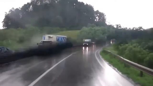 Dashcam Europe Compilation Driving Fails Bad Driver in UK DE FR смотреть онлайн