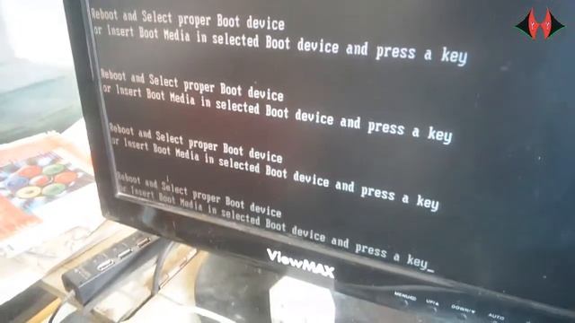 How to fix please insert boot media in 2019 #techland360 смотреть онлайн